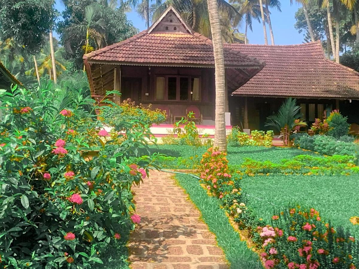 The Travancore Heritage Beach Resort Kovalam Esterno foto